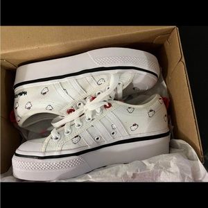 Brand new with box ADIDAS HELLO KITTY size 6 women size